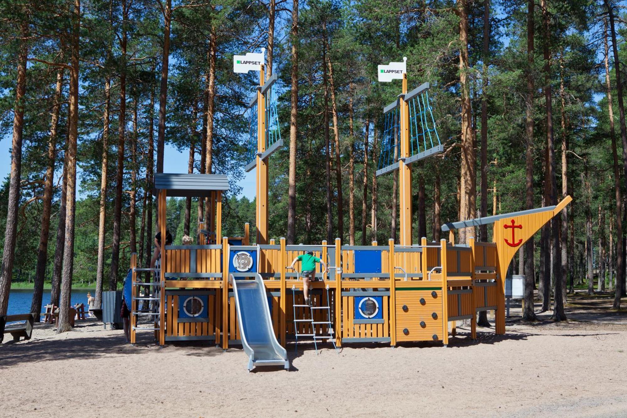 Holiday Club Pyhaeniemi Cottages Kihnio Exterior photo